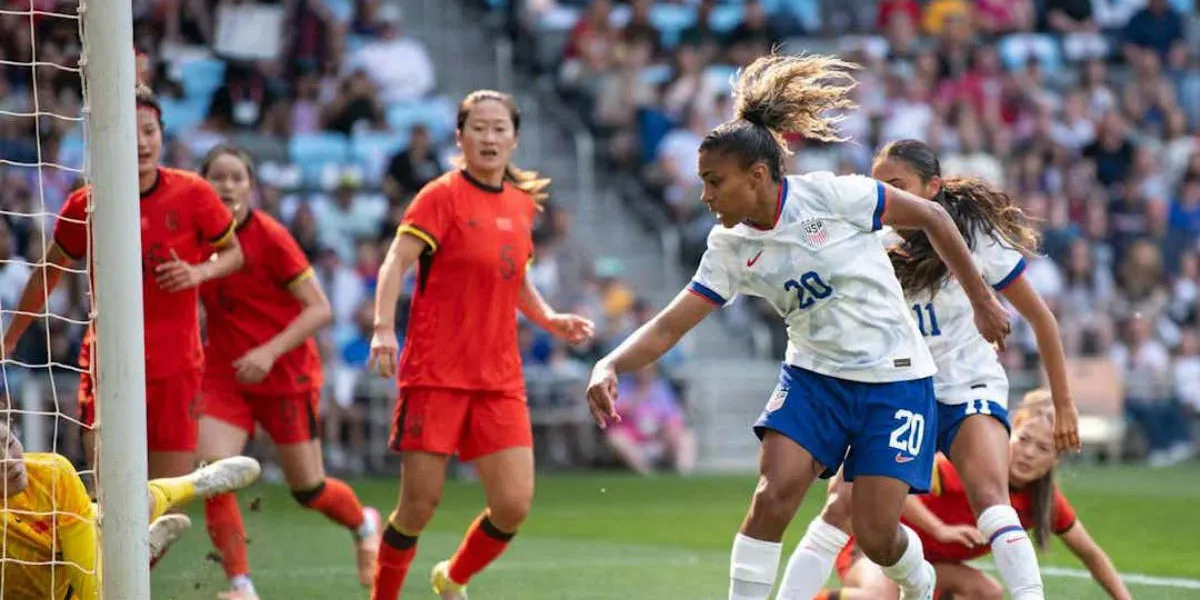 Catarina Macario Bantu USWNT Kalahkan Cina di Laga Persahabatan