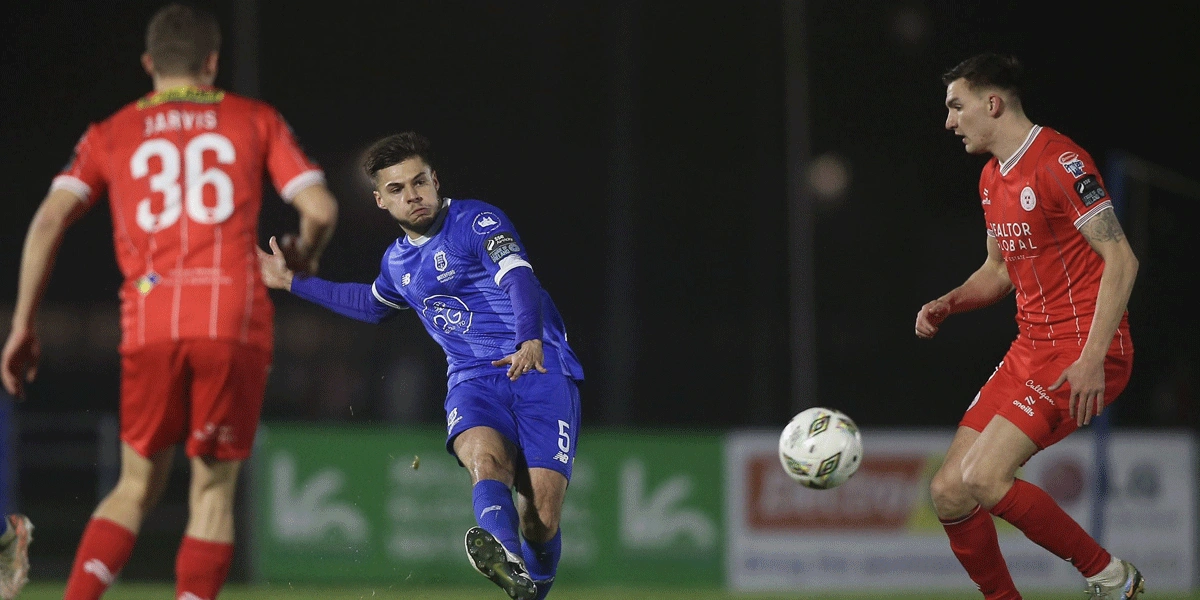 Pertandingan-Tuan-Rumah-Victoria